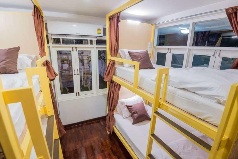 Хостел T Smy House Бангкок Экстерьер фото
